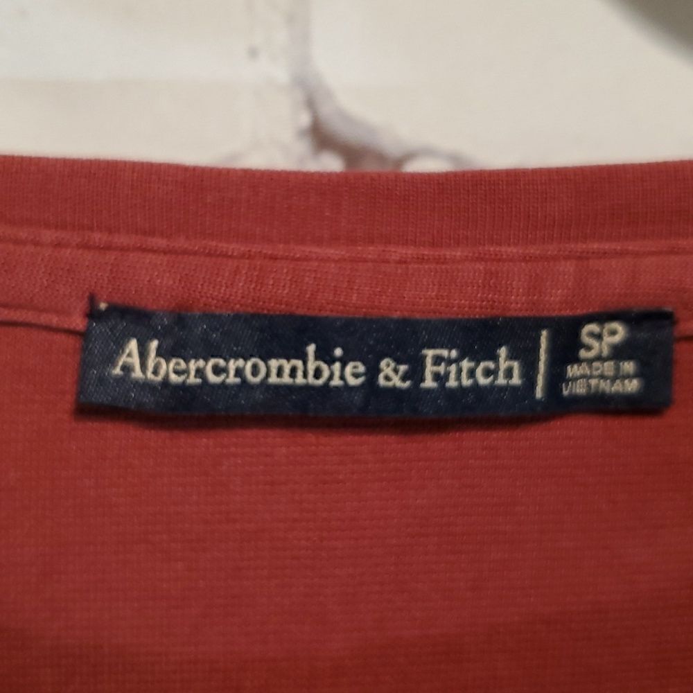 Abercrombie and Fitch long length t shirt size S - Picture 6 of 10
